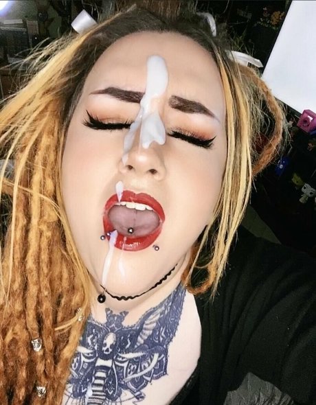 ebony wet pussy onlyfans nude pic