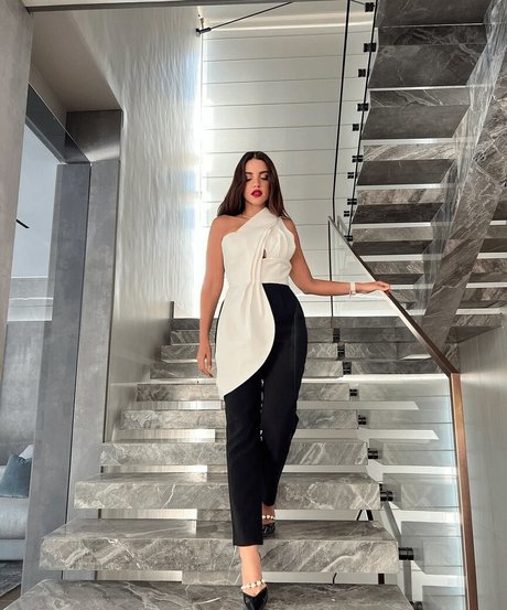 Dorra Zarrouk pornstar top image