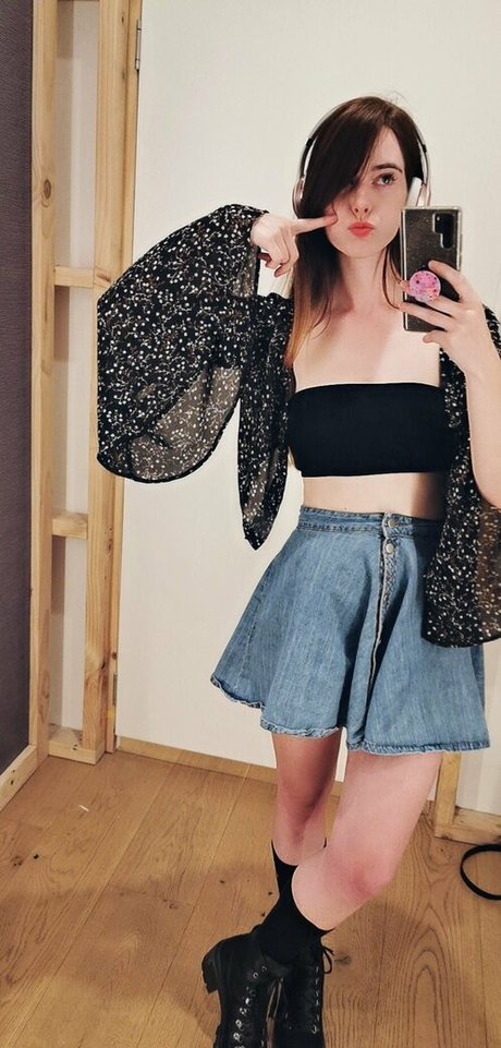 mature lingerie onlyfans art nude galleries