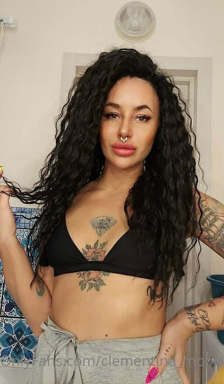 clementina moon free actress galleries