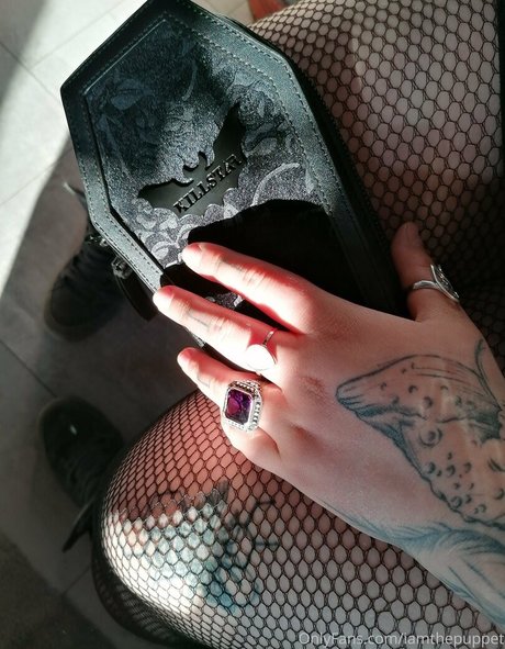 perky tits onlyfans nude photo