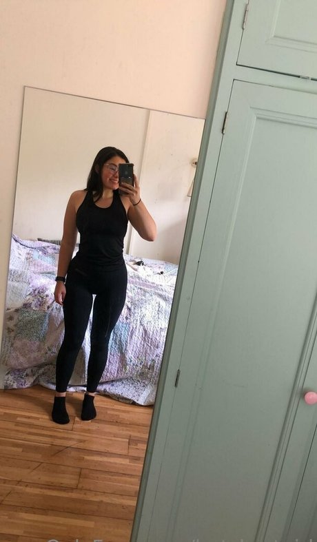 hotshortgirl top actress pics