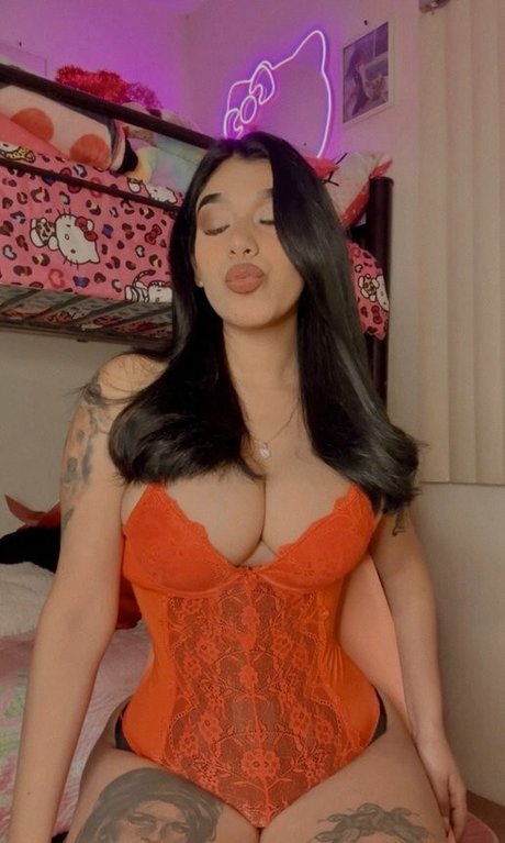 amywinos10 star perfect picture