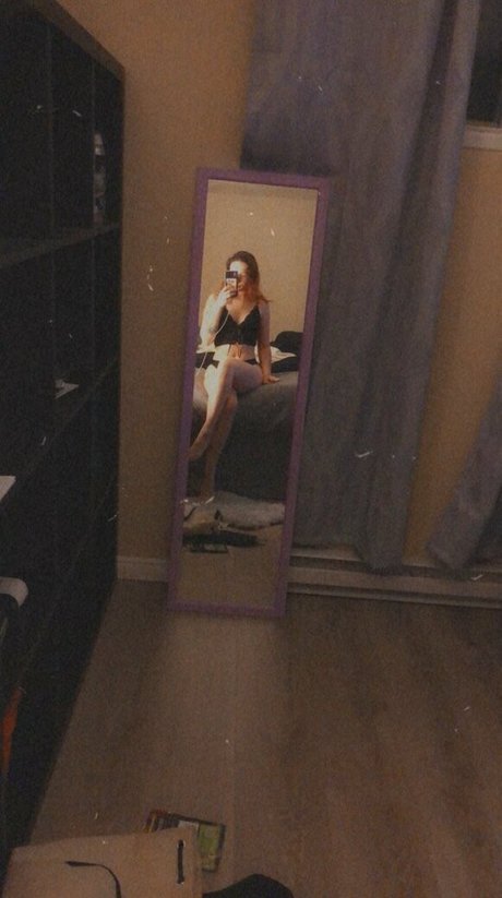 huge natural tits onlyfans hot nude gallery