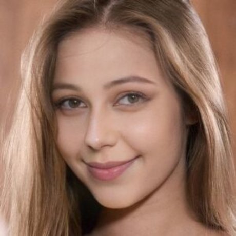 ImSarahisizzu erotic star pictures