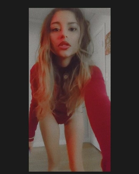 selenathalatina star hot archive