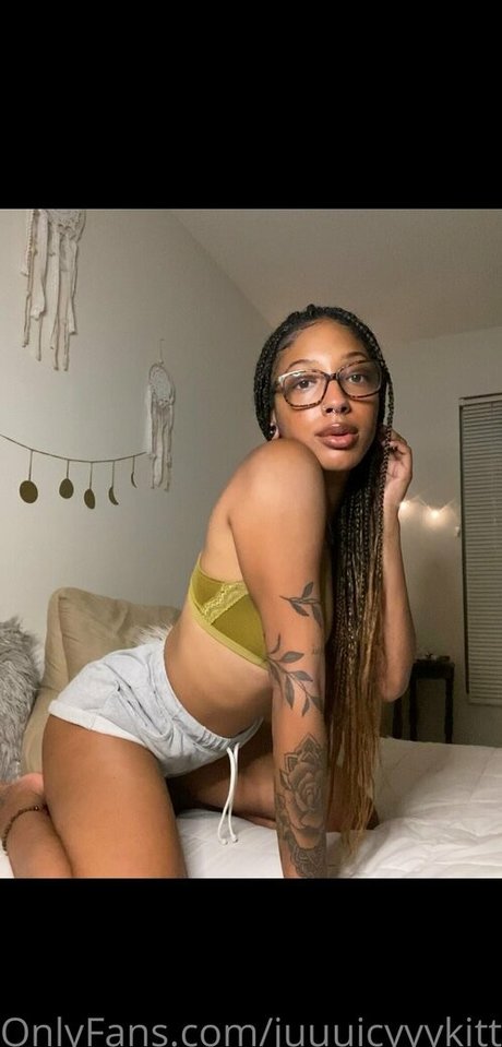 juuuicyyykitty naked actress pictures