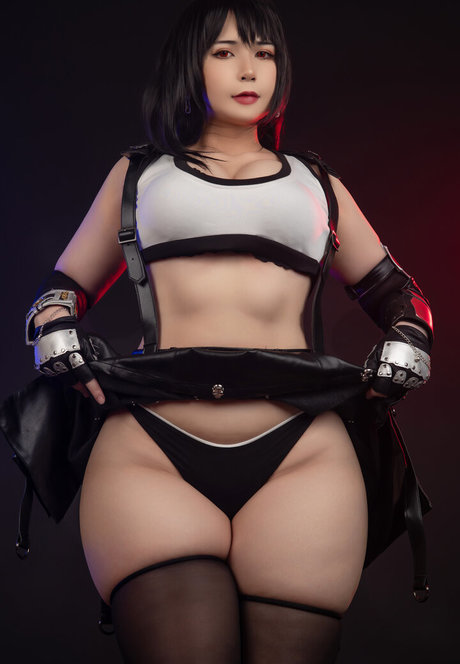 thick nude onlyfans exclusive photos