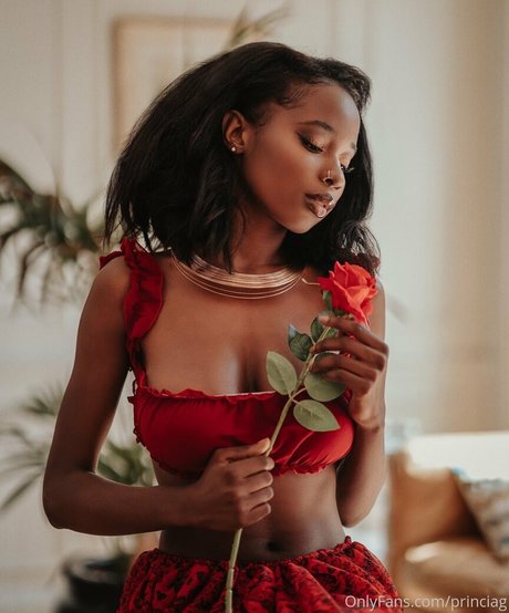 butterflyyg adult model photos