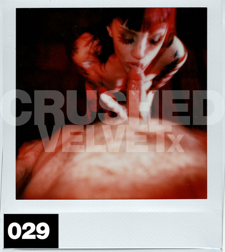 crushedvelvetx Best Profile Photo