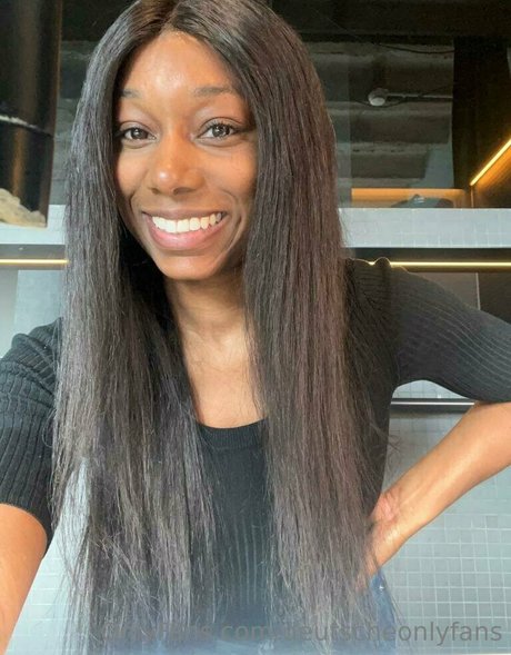 leather skirt onlyfans beautiful nude img