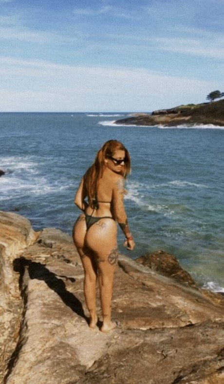 Bellasuicide pornographic actress pic