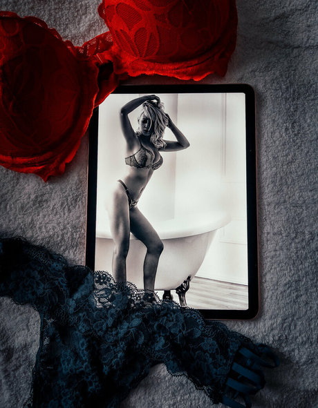 celebrity male onlyfans hot nude galleries