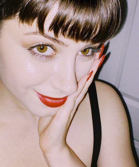 teen natural tits onlyfans best img