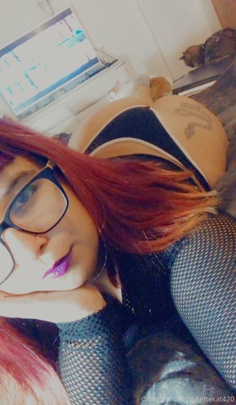 lesbian massage onlyfans free photos