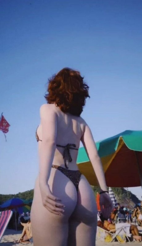 Duda Matte star erotic images