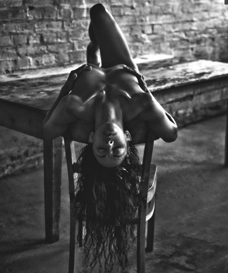 Laetitia Bouffard Roupe adult star photos