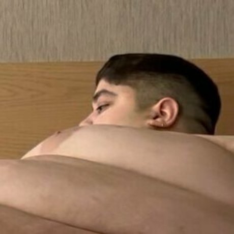 coquito papiii naked model photos