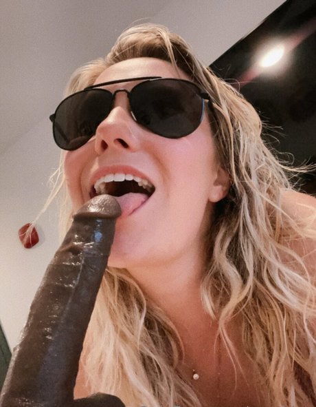 chubby mom onlyfans pornographic photos