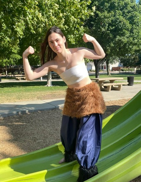 lillylovespenisland nice model image