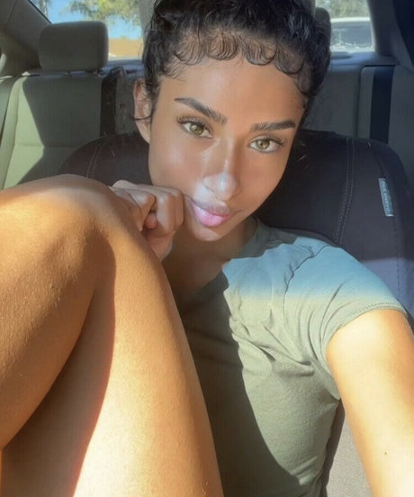 bikini model onlyfans beautiful naked pics