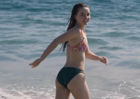 Kaitlyn Dever star pretty archive