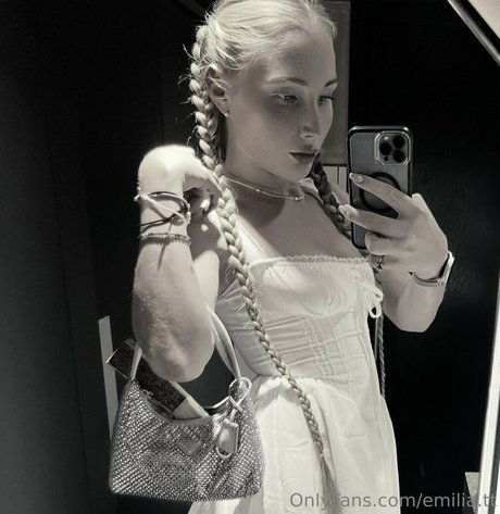 teen tits onlyfans hot naked galleries