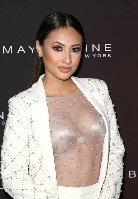 asian student onlyfans erotic photo