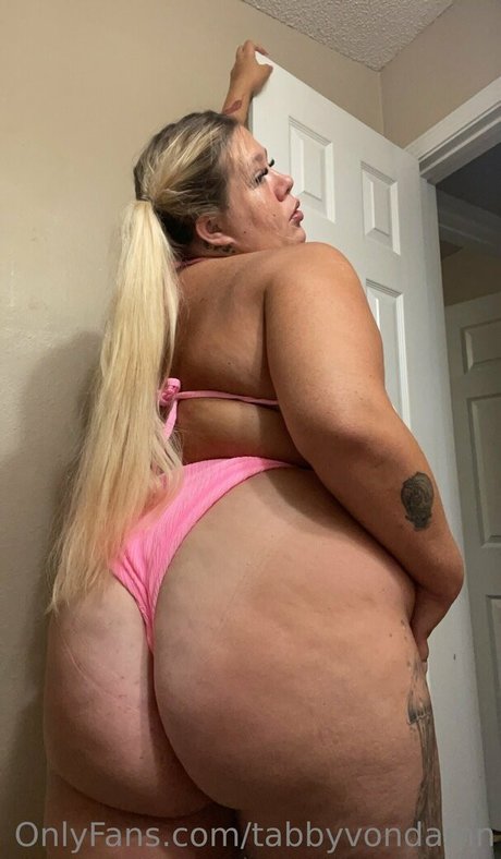 TabbyVonDAMN model free img