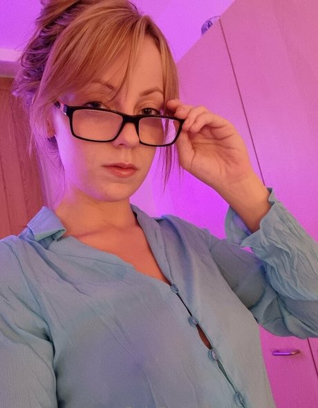 fckmeeyes star porn pictures