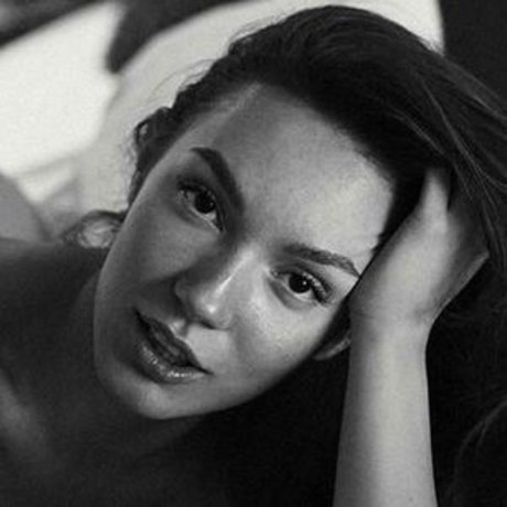 plug onlyfans hot porn galleries