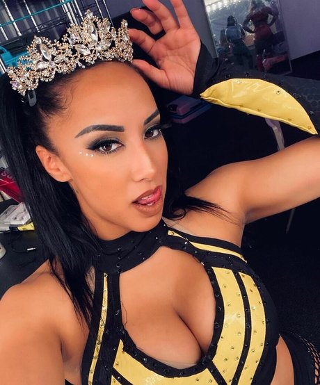 asian petite onlyfans sexy pic