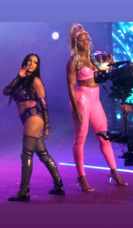 Leila Grey exclusive star img