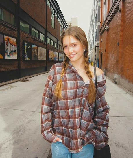 petite onlyfans pornos picture