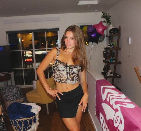 dripping wet pussy onlyfans xxx photos