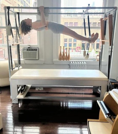 Chloe Grace Moretz pretty pornstar pic