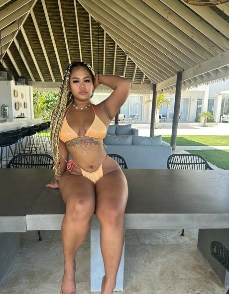 Tonti Thampitak sex star gallery