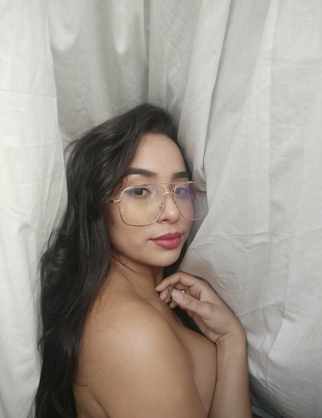 yiyisweetcousin hot pornstar archive