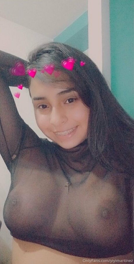 yiyisweetcousin Profile Pic