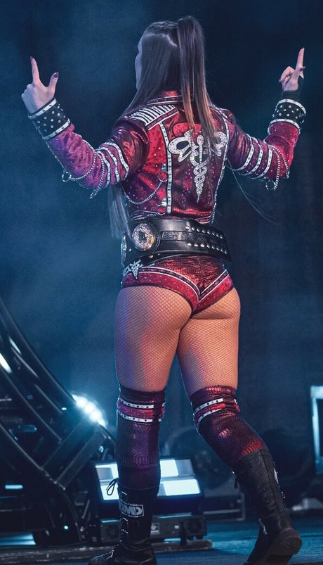 Dr Britt Baker star pretty pics