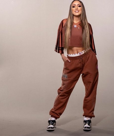 Dr Britt Baker sex model photo