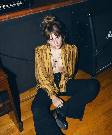 busty redhead onlyfans pornos picture