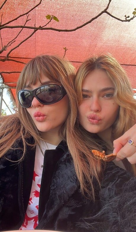 dripping wet pussy onlyfans adult image