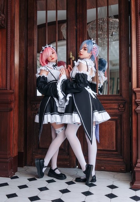 tattooed onlyfans naked image