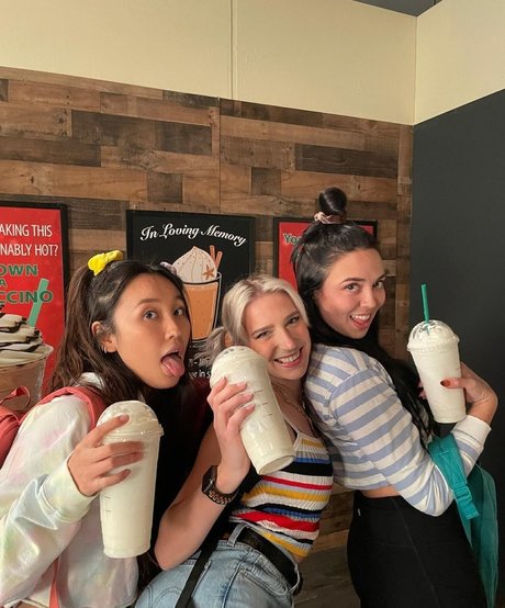 Olivia Sui pornstar beautiful photos