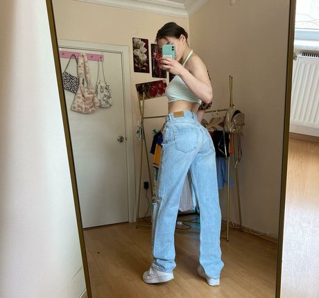 Sudefit art star photo