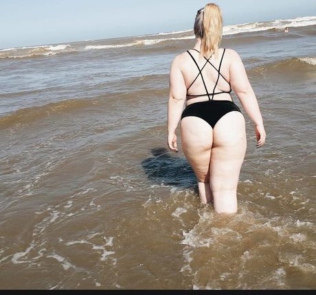 deepthroat princess onlyfans free image