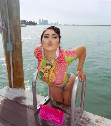 blonde famous onlyfans free nude archive