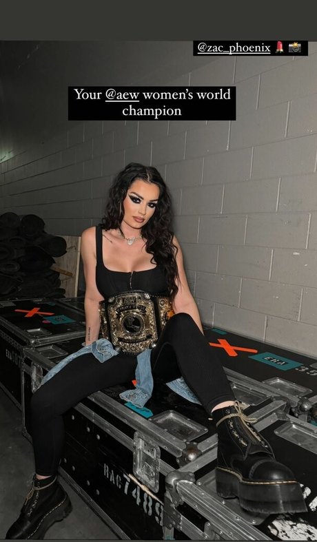 in onlyfans naked images