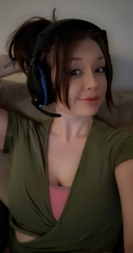 youcancallme oly nudes model pics